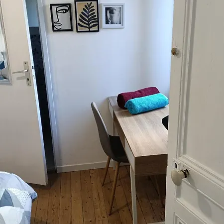 Prázdninový dům Des Roses - Maison Familiale, 3 Au Calme, Wifi Le Havre