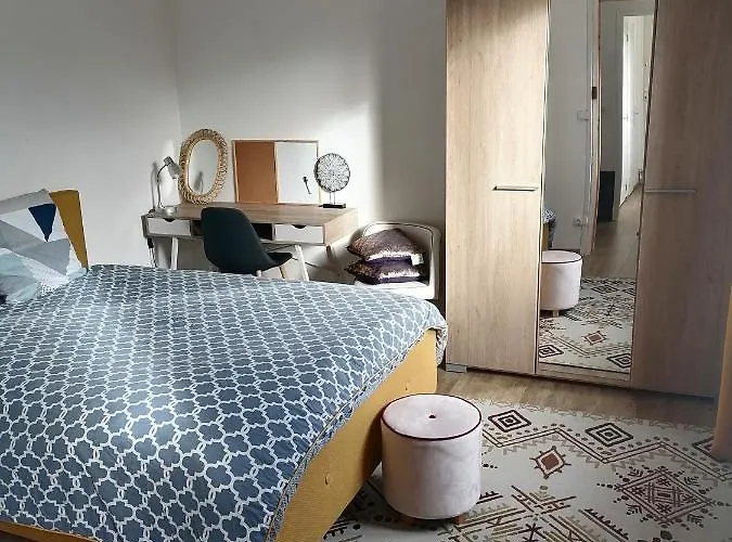 Ferienhaus Des Roses - Maison Familiale, 3 Au Calme, Wifi Le Havre