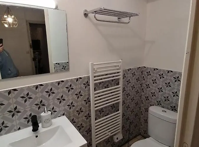 Ferienhaus Des Roses - Maison Familiale, 3 Au Calme, Wifi Le Havre